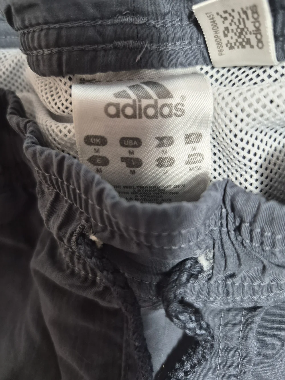 Vintage Adidas swim trunks 90s three side stripes cargo pocket mesh Drawstr.M